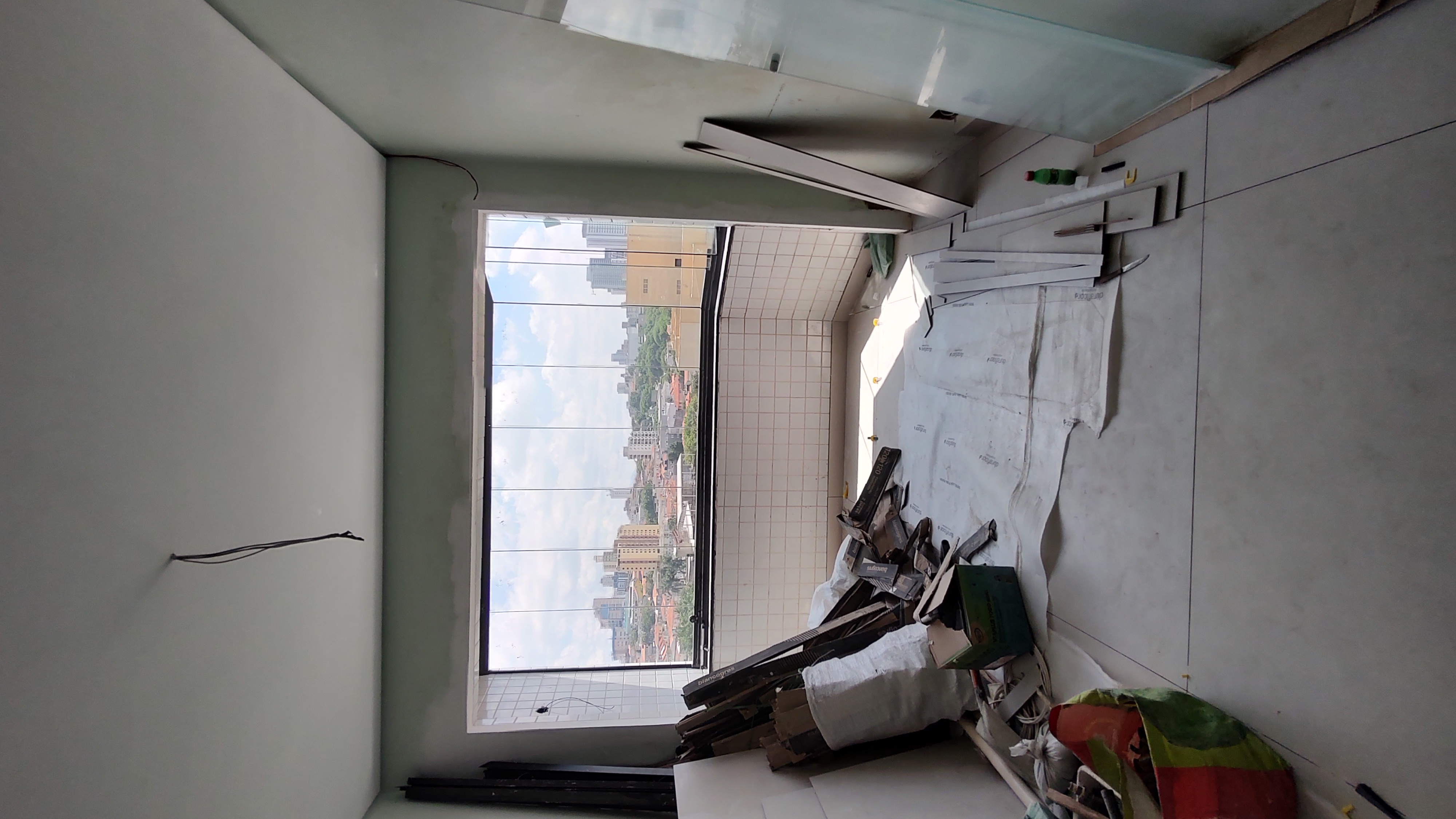 Apartamento em demolição - Vista 4